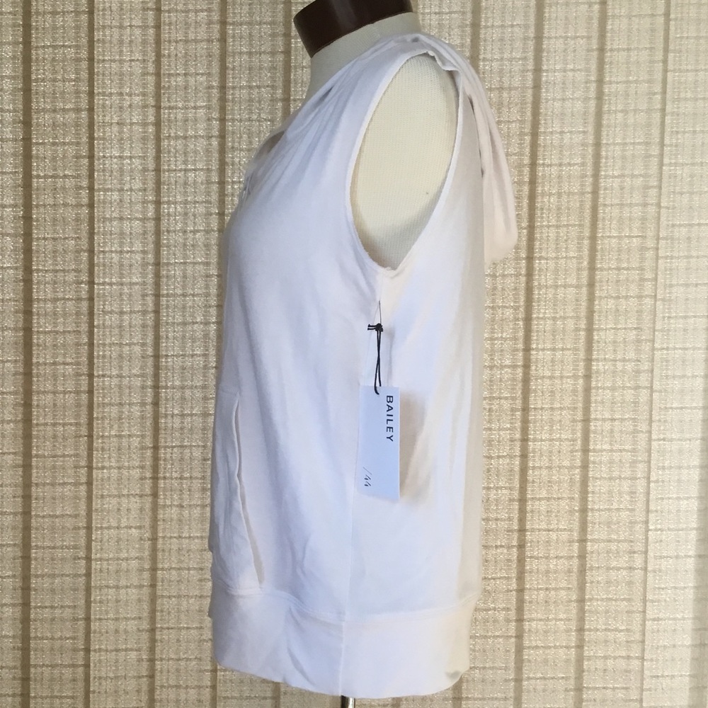 Bailey 44 Shoulder Hopper Sleeveless Hoodie, Sz M - Picture 5 of 8